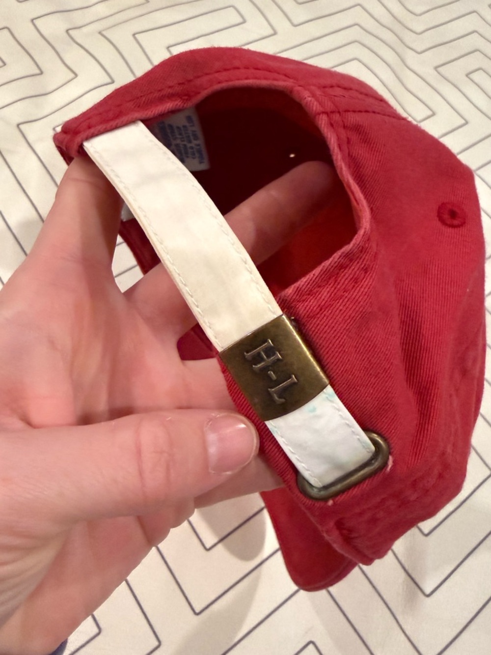 Harding Lane Red Shark Hat - Picture 6 of 12
